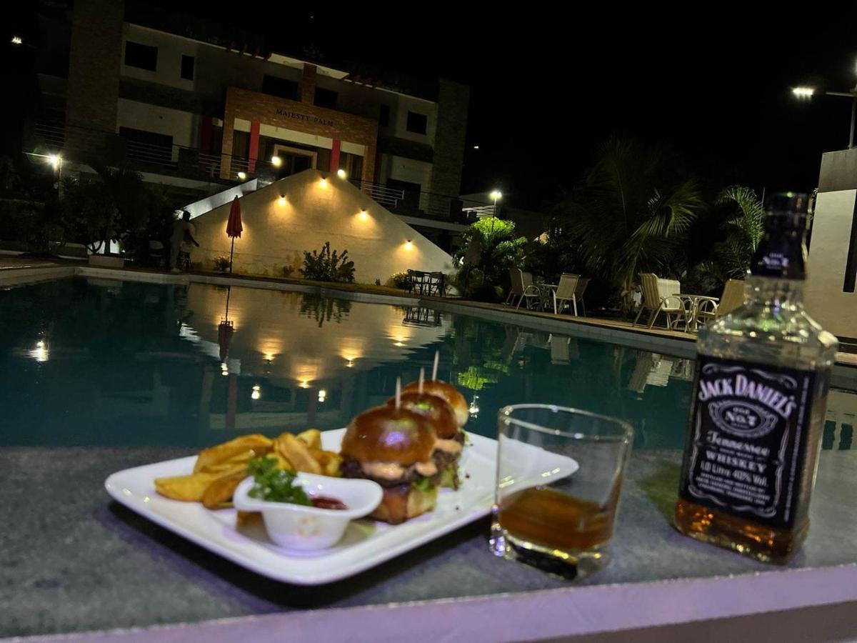 Majesty Palm Resort Mahajanga Exterior foto