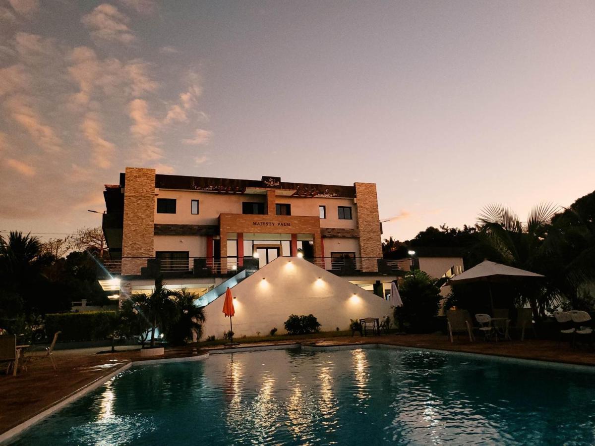 Majesty Palm Resort Mahajanga Exterior foto